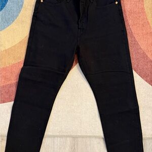 Levi's Women's Black Ankle Jeans